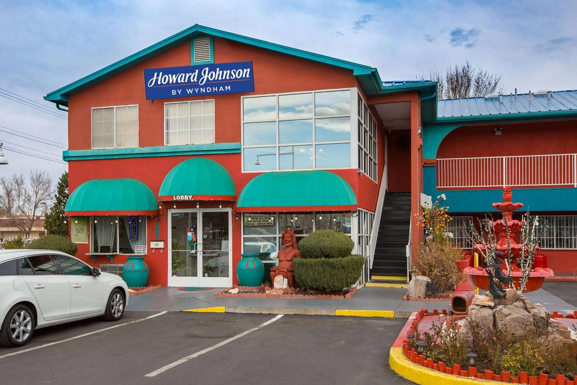 Sandia Peak Inn Old Town Abq, A Howard Johnson By Wyndham Альбукерке Экстерьер фото